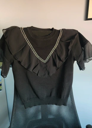 Pull crop di filo con volants, brand: COQUETTE, condizioni: Ottime, taglia: S / IT 40 / EU 36, €13.00, €14.35 include la Protezione acquisti