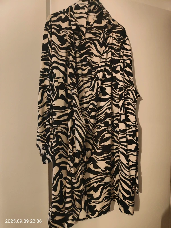Robe HM