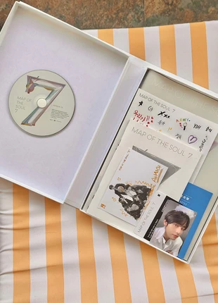 Álbum dos BTS, Map Of The Soul: 7 - versão 1 do BTS, estado: Muito bom, €37.00, €39.55 inclui Proteção do Comprador
