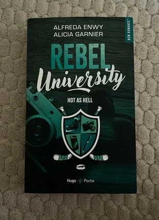 Rebel university, état: Neuf sans étiquette, 5,00 €, 5,95 € Protection acheteurs incluse
