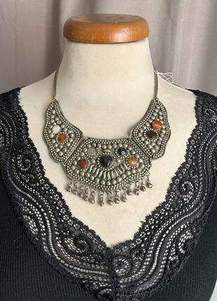 Collier ethnique, état: Très bon état, 16,90 €, 18,45 € Protection acheteurs (Pro) incluse