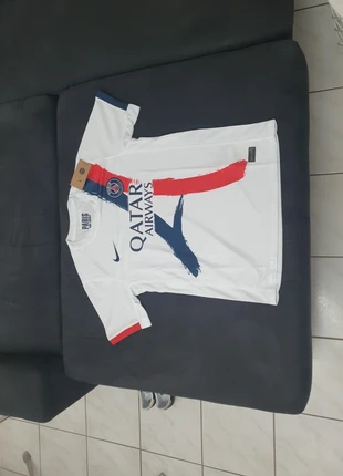 PSG - Away 2025/2026 - Taille M, brand: Paris Saint-Germain, condizioni: Nuovo con cartellino, taglia: M, €27.99, €30.09 include la Protezione acquisti