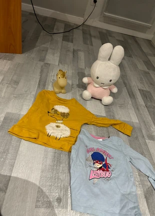 Lot de 2 tee shirt manche longue, marca: Kiabi, estado: Muy bueno, tamaño: 4 años / 104 cm, 2,00 €, 2,80 € Protección al comprador incluida