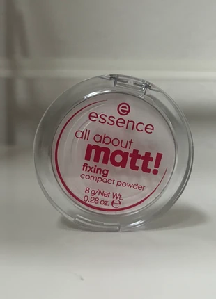 essence all about matt! fixing compact powder – neu & unbenutzt, brand: Essence, condizioni: Nuovo con cartellino, €2.00, €2.80 include la Protezione acquisti