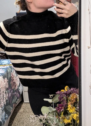 Jersey de rayas cuello alto chic, brand: H&M, condizioni: Nuovo con cartellino, taglia: XXS / IT 36 / EU 32, €20.00, €21.70 include la Protezione acquisti