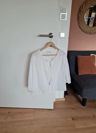 Weiße Bluse mit 3/4 Ärmel und Kordel, brand: Greenpoint, condizioni: Nuovo senza cartellino, taglia: S / IT 40 / EU 36, €3.00, €3.85 include la Protezione acquisti