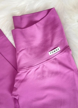 Leggings FGM04 – modello Onix rosa – taglia UNICA, brand: Fgm04, condizioni: Ottime, taglia: Taglia unica, €29.00, €31.15 include la Protezione acquisti