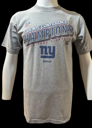 tee-shirt new york yankees 2011, marca: reebok new york yankees, estado: Muy bueno, tamaño: M, 15,00 €, 16,45 € Protección al comprador incluida