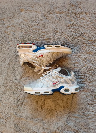 Nike TN Euro Tour 2020, marque: Nike, état: Bon état, taille: 40,5, 119,99 €, 126,69 € Protection acheteurs incluse