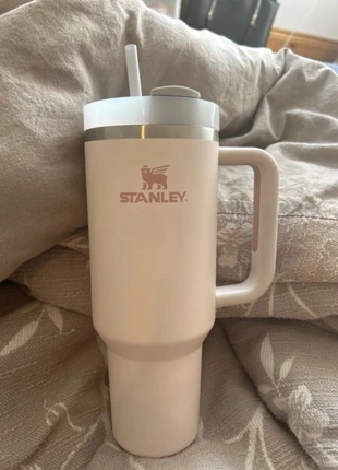 Pink Stanley cup, brand: Stanley, condition: Good, €30.00, €32.20 includes Buyer Protection