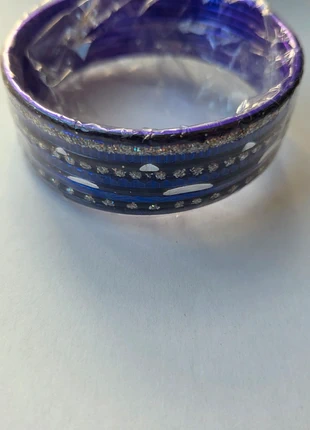 Paarse bangle armbanden set, merk: MKM, staat: Heel goed, € 1,50, € 2,28 inclusief Kopersbescherming