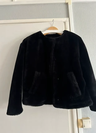 Veste zara, marque: Zara, état: Très bon état, taille: XS / 34 / 6, 5,00 €, 5,95 € Protection acheteurs incluse