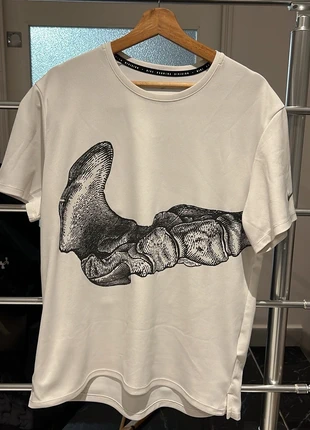 tee shirt nike running os taille M blanc et noir, brand: Nike, condizioni: Nuovo senza cartellino, taglia: M, €44.99, €47.94 include la Protezione acquisti