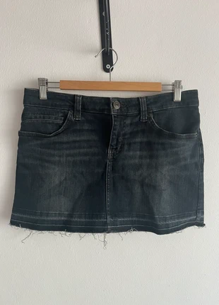 Falda vaquera negra desgastada Urban Outfitters, marque: Urban Outfitters, état: Neuf sans étiquette, taille: M / 38 / 10, 8,00 €, 9,10 € Protection acheteurs incluse