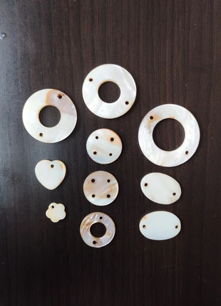 Perles en nacre, marque: Création Bijoux, état: Très bon état, 5,00 €, 5,95 € Protection acheteurs incluse