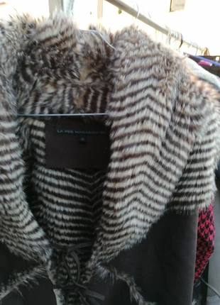 Veste sans manche, marque: La Fee Maraboutee, état: Neuf sans étiquette, taille: M / 38 / 10, 20,00 €, 21,70 € Protection acheteurs incluse