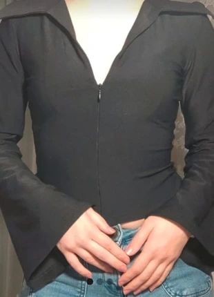 Maglietta goth maniche a campana, brand: Donna, condizioni: Ottime, taglia: M / IT 42 / EU 38, €25.00, €26.95 include la Protezione acquisti