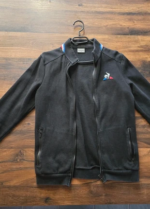 Veste lecoq Sportif noir, marque: Le Coq Sportif, état: Très bon état, taille: XS, 4,00 €, 4,90 € Protection acheteurs incluse
