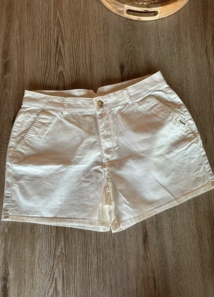 Witte short / C&A / maat 42, marca: C&A, estado: Muy bueno, tamaño: XL / 42 / 14, 3,00 €, 3,85 € Protección al comprador incluida