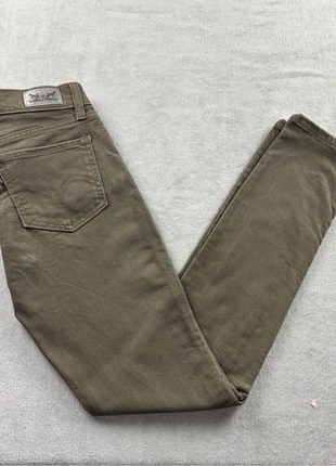 Pantalon levi’s w27 l30 FR36 coupe skinny femme vert kaki vintage j35, brand: Levi's, condition: Very good, size: S / 36 / 8, €12.99, €14.34 includes Buyer Protection