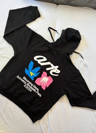 Arte Hoodie Blooming Ideas Noir, brand: Arte, condition: New without tags, size: M / 38 / 10, €90.00, €95.20 includes Buyer Protection