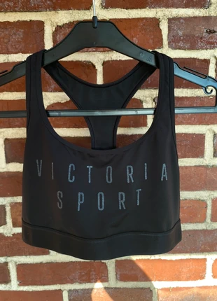 Brassière de sport VS, brand: Victoria Sport, condition: Very good, size: M, €5.00, €5.95 includes Buyer Protection