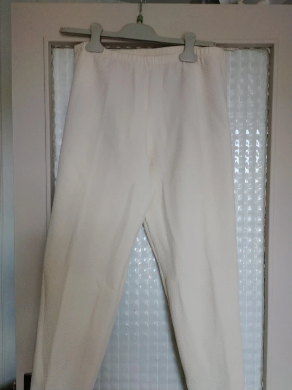 Pantalon neuf femme t2 - photo numéro 2