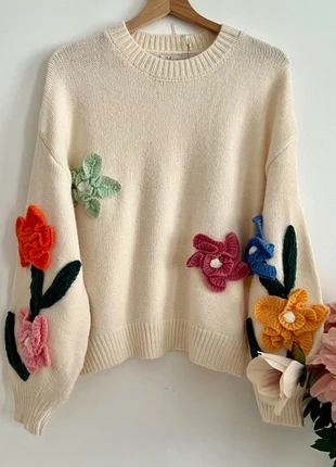 Pull crème fleurs en crochet – Doux & Tendance 💐, merk: Boutique Parisienne, staat: Nieuw zonder prijskaartje, maat: Universele maat, € 34,00, € 36,40 inclusief Kopersbescherming Pro
