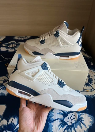 Jordan 4 Retro SB Navy size 43, marque: Nike, état: Neuf sans étiquette, taille: 43, 199,50 €, 210,18 € Protection acheteurs incluse