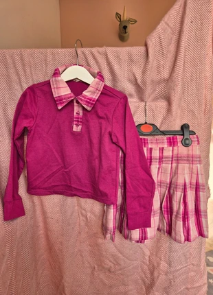 Heel mooi setje, marca: Btween, estado: Muito bom, tamanho: 7 anos / 122 cm, €6.00, €7.00 inclui Proteção do Comprador