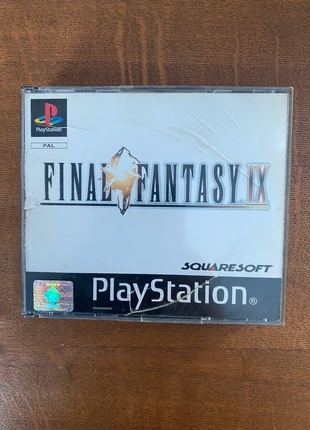 Jeux PlayStation 1 Final Fantasy vintage prix non négociable, état: Bon état, 30,00 €, 32,20 € Protection acheteurs incluse