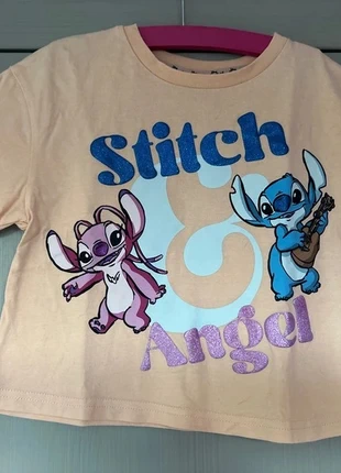 Lilo en Stitch shirt, marque: Stitch, état: Très bon état, taille: 5 ans / 110 cm, 1,50 €, 2,28 € Protection acheteurs incluse