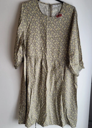 VRS kollektíon midi dress floral print 100% Viscose Size M fits M/L9 New with Tags, brand: VRS, condition: New with tags, size: M / 38 / 10, €3.40, €4.27 includes Buyer Protection