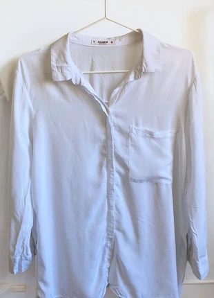 White Shirt – Pull & Bear – L, marca: Pull & Bear, estado: Bueno, tamaño: L / 40 / 12, 5,00 €, 5,95 € Protección al comprador incluida
