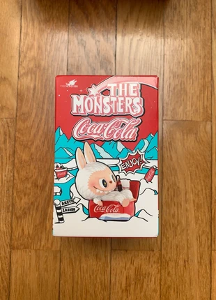 Labubu figure, marca: POPMART, estado: Nuevo con etiquetas, tamaño: Prematuro, máx. 44 cm, 27,00 €, 29,05 € Protección al comprador incluida