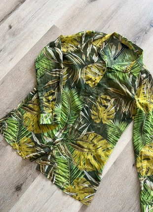 GUESS Tropical Leaf Print Long Sleeve Shirt, marque: GUESS, état: Très bon état, taille: M / 38 / 10, 8,00 €, 9,10 € Protection acheteurs incluse