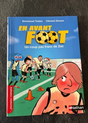 Livre en avant foot, brand: Nathan, condition: Very good, size: 6 years / 116 cm, €2.00, €2.80 includes Buyer Protection