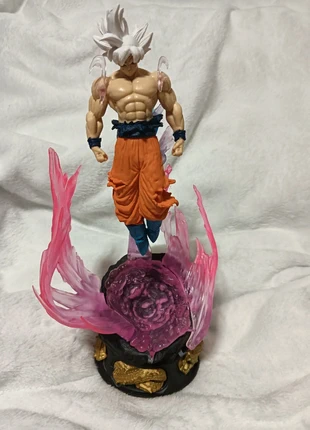 Figura Goku, marca: Bandai, estado: Nuevo sin etiquetas, tamaño: Talla única, 19,00 €, 20,65 € Protección al comprador incluida