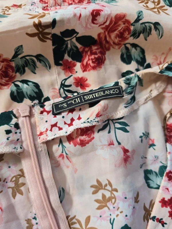 Robe florale - photo numéro 6
