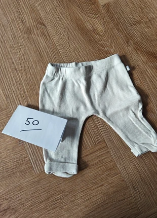 Broekje, marque: Zeeman, état: Bon état, taille: Jusqu'à 1 mois / 50 cm, 1,00 €, 1,75 € Protection acheteurs incluse