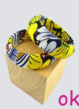 Lot de 2 Bracelets ornées de wax, marke: Africa, zustand: Sehr gut, 11,00 €, 12,25 € beinhaltet Vinted-Käuferschutz Pro