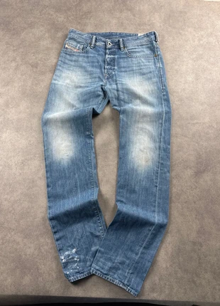 Jean Diesel Buster Slim homme W28 L32 style délavé bleu clair - PAN1677, marque: Diesel, état: Bon état, taille: W28 | FR 38, 15,99 €, 17,49 € Protection acheteurs (Pro) incluse