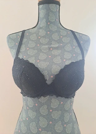 Soutien gorge Etam, marke: Etam, zustand: Gut, größe: 75B, 3,00 €, 3,85 € inklusive Vinted-Käuferschutz