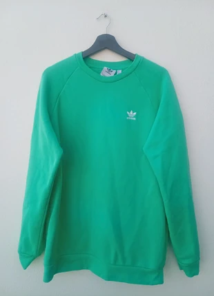 Sweat Adidas vert oversize T-M/L, merk: adidas, staat: Nieuw zonder prijskaartje, maat: M, € 22,00, € 23,80 inclusief Kopersbescherming