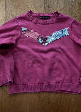 5A Camisola que muda de cor o feitio com escamas de lentejoulas Tenho duas iguais para gémeas, marca: Benetton, estado: Muito bom, tamanho: 5 anos / 110 cm, €4.00, €4.90 inclui Proteção do Comprador