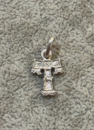 Pendente em prata, letra T, com contraste, marca: Silver, estado: Muy bueno, 6,00 €, 7,00 € Protección al comprador incluida