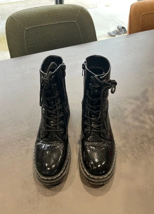 Bottines vernies noires, brand: Dockers by Gerli, condition: Good, size: 36, €5.50, €6.48 includes Buyer Protection
