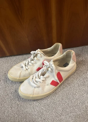 Veja White Pink Canvas Trainers UK Size 6, brand: Veja, condition: Satisfactory, size: 6, £10.00, £11.20 includes Buyer Protection Pro