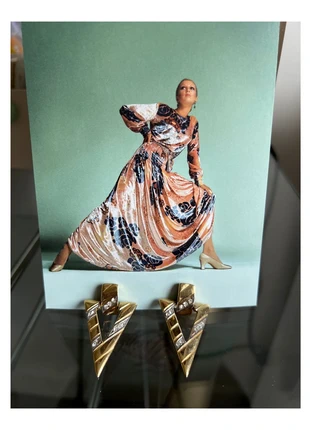 🌹Très belles boucles d'oreilles géométriques vintages dorées à clip et strass 🌹, brand: Vintage, condizioni: Ottime, €20.00, €21.70 include la Protezione acquisti Pro