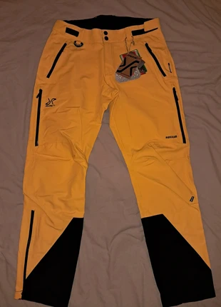Pantalon outdoor imperméable RevolutionRace Cyclone Rescue Yellow - jaune M, brand: RevolutionRace, condition: New with tags, size: M / 38 / 10, €60.00, €63.70 includes Buyer Protection